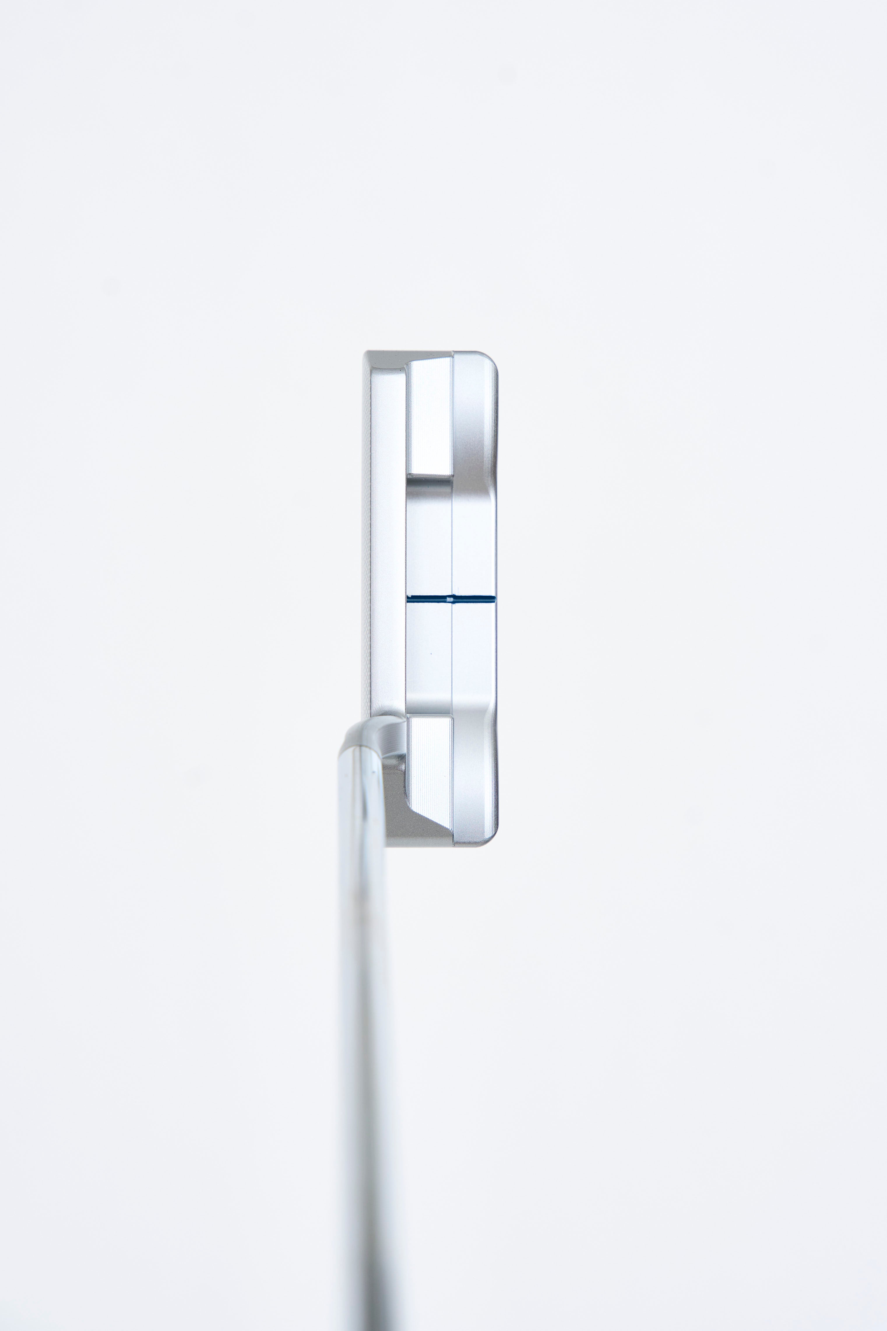 Heron putter full profile