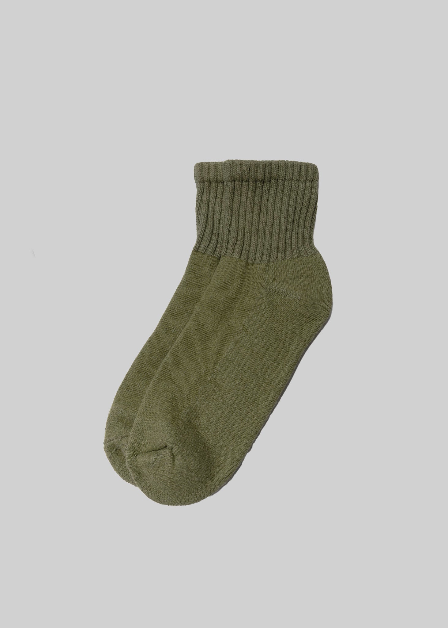 Solid Quarter Crew Socks