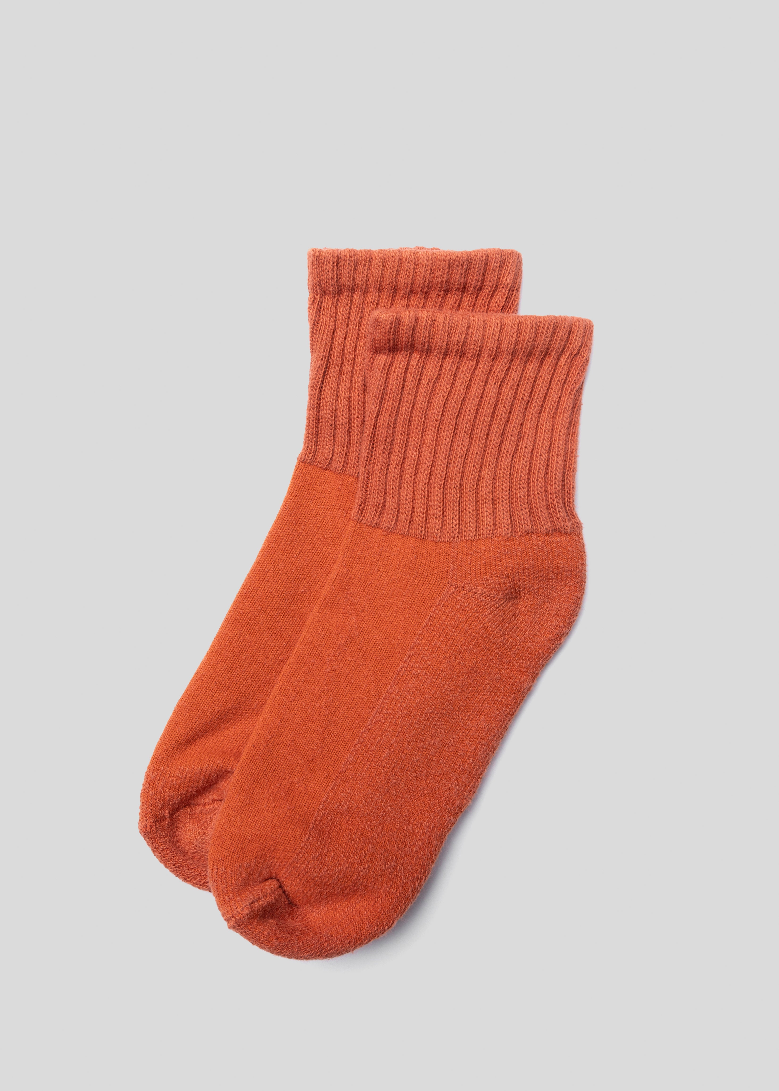 Solid Quarter Crew Socks