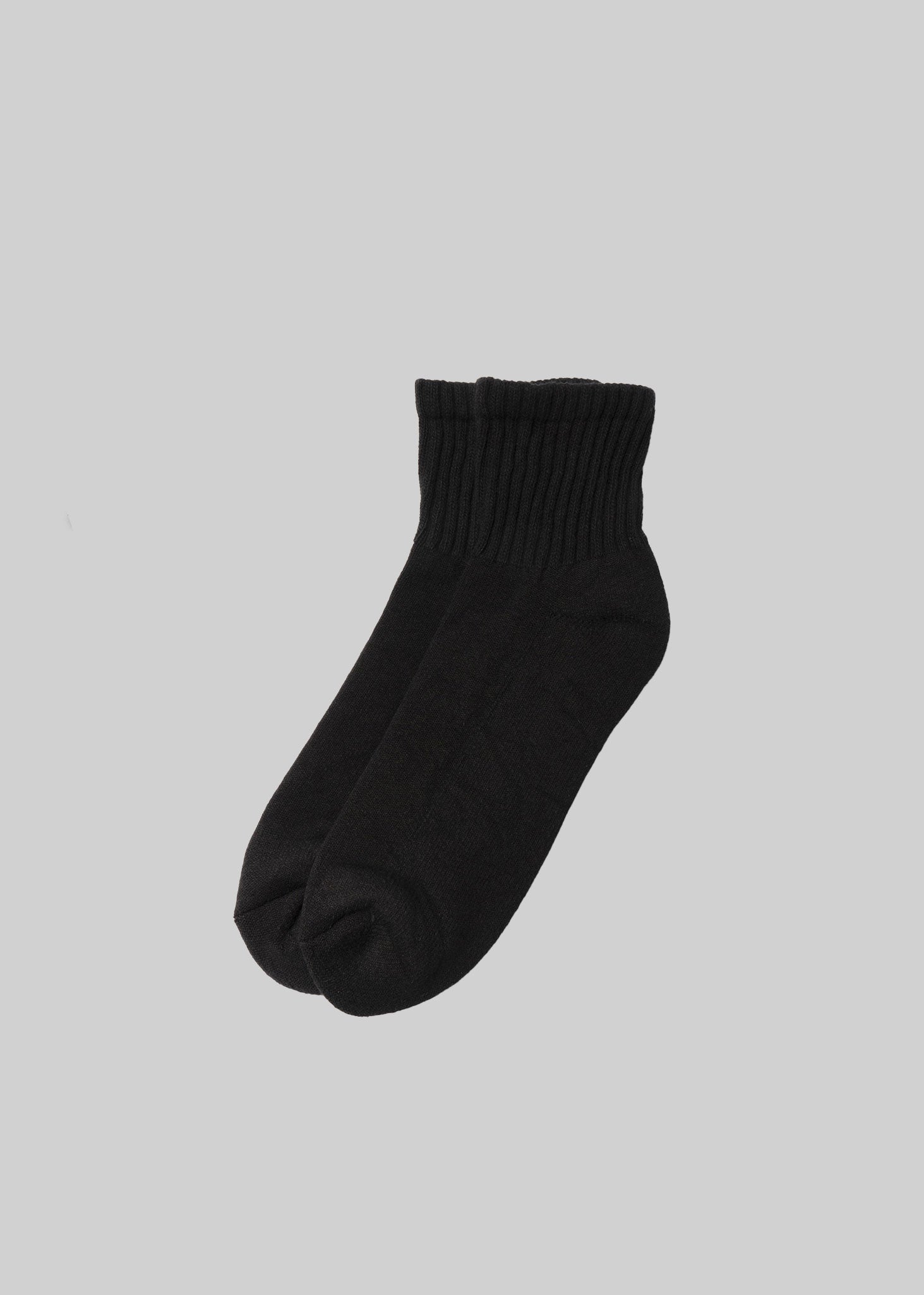 Solid Quarter Crew Socks