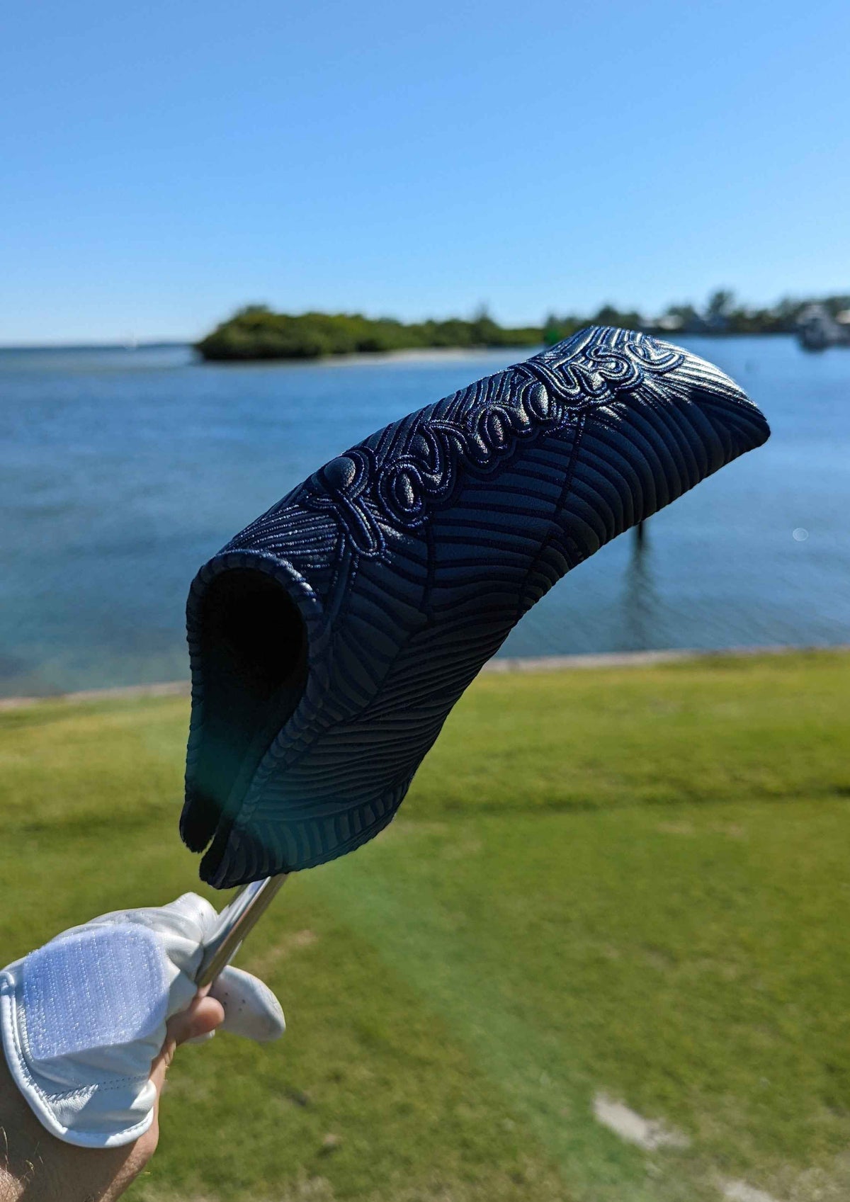 Bermuda Blue leather putter headcover by Paradise Golf